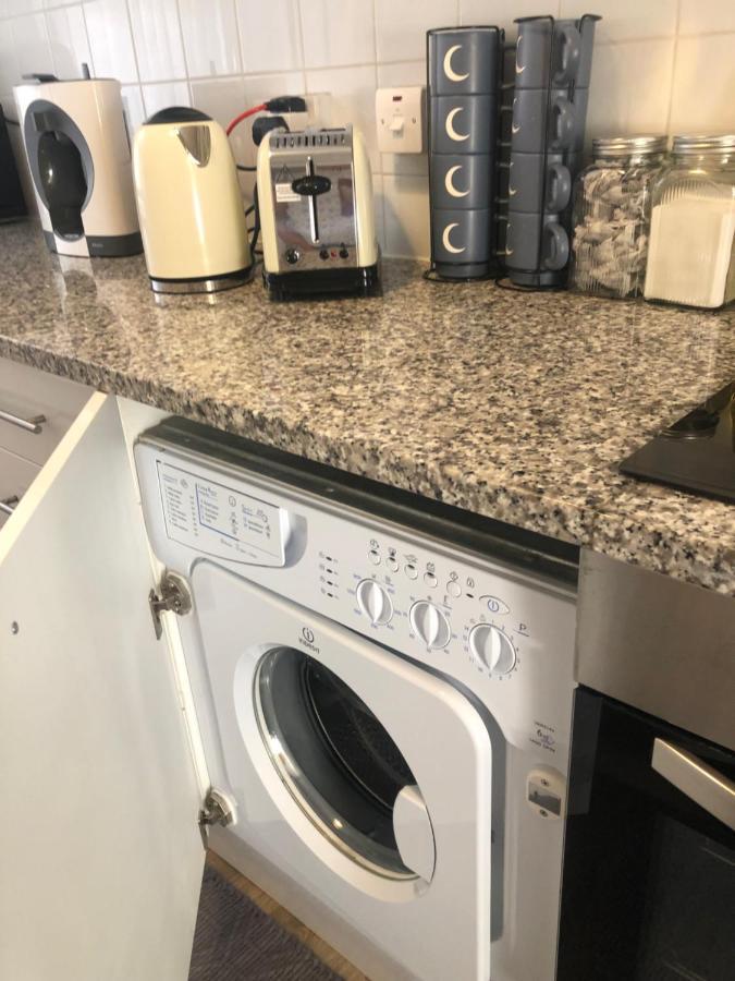 Super Location 2, 1Min Metro 10 Min From Camden Appartement Londen Buitenkant foto