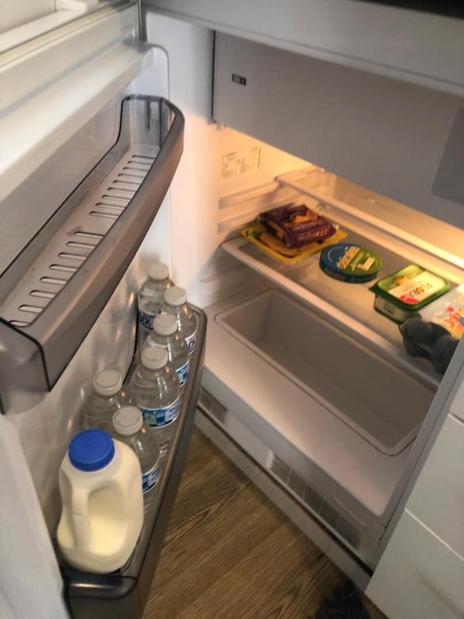 Super Location 2, 1Min Metro 10 Min From Camden Appartement Londen Buitenkant foto